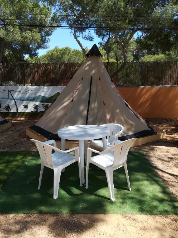 Camping Cala Nova Es Cana Exterior foto